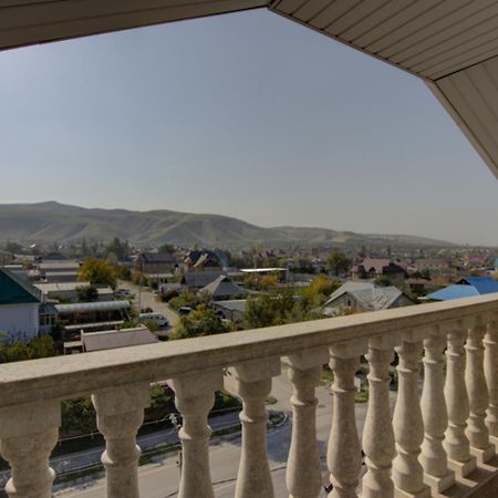 Aisha Hotel Бішкек Екстер'єр фото