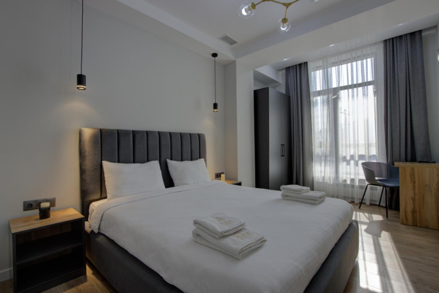 Aisha Hotel Бішкек Екстер'єр фото