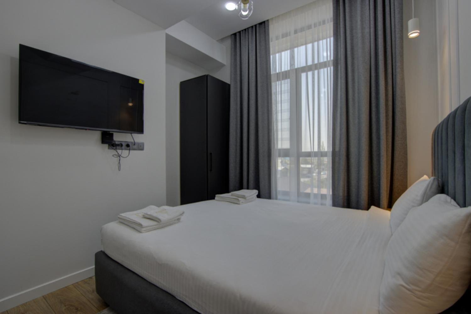 Aisha Hotel Бішкек Екстер'єр фото