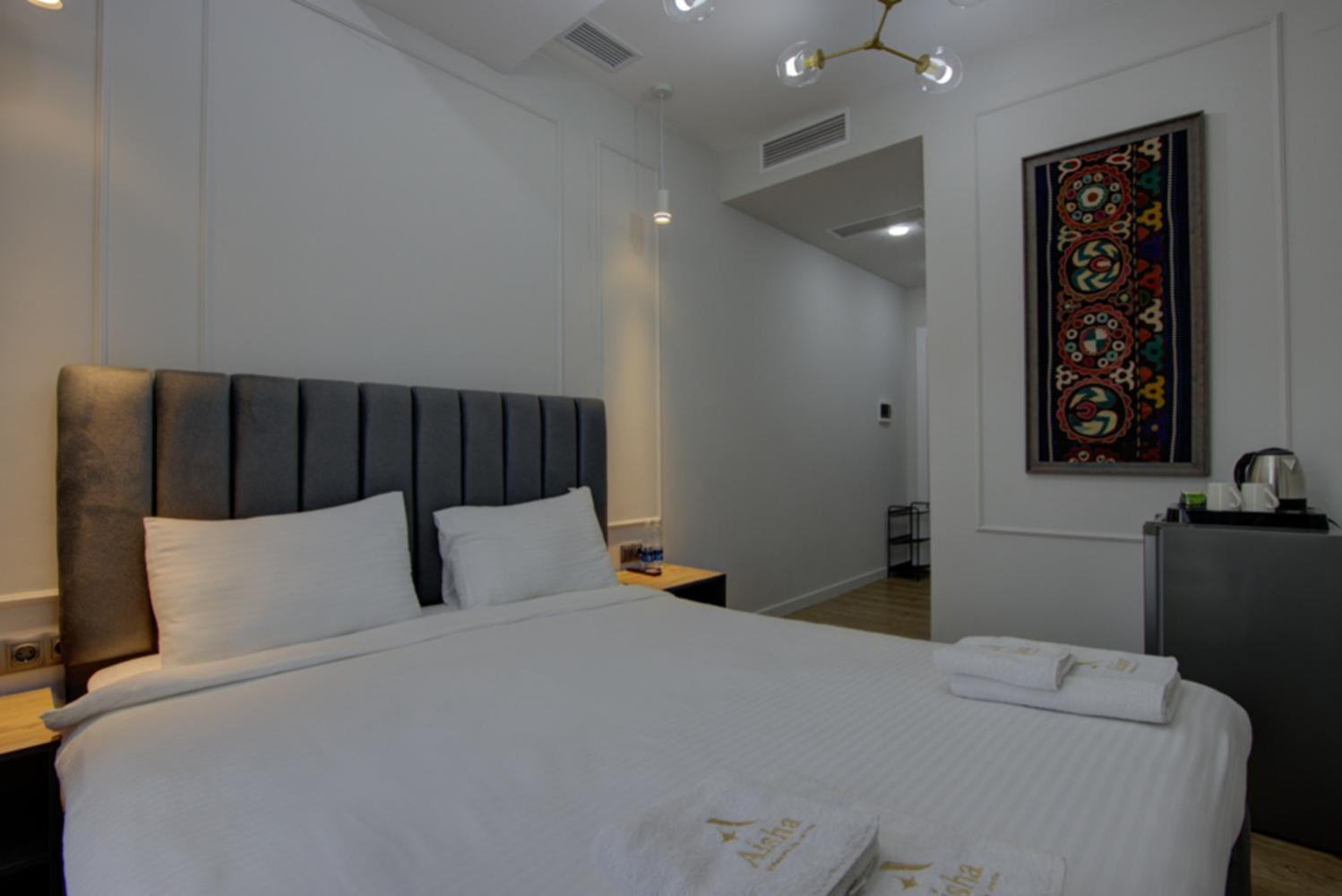 Aisha Hotel Бішкек Екстер'єр фото